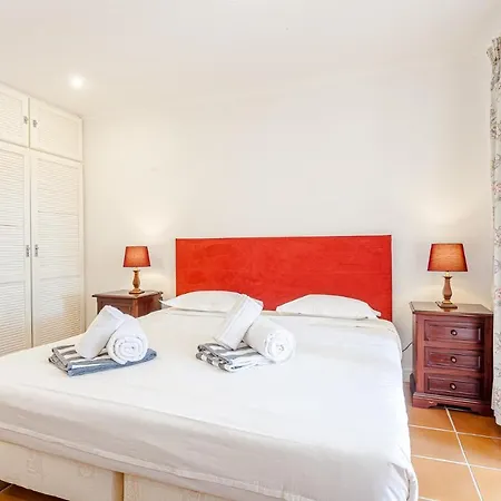 Aster Villa