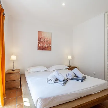 Aster Villa